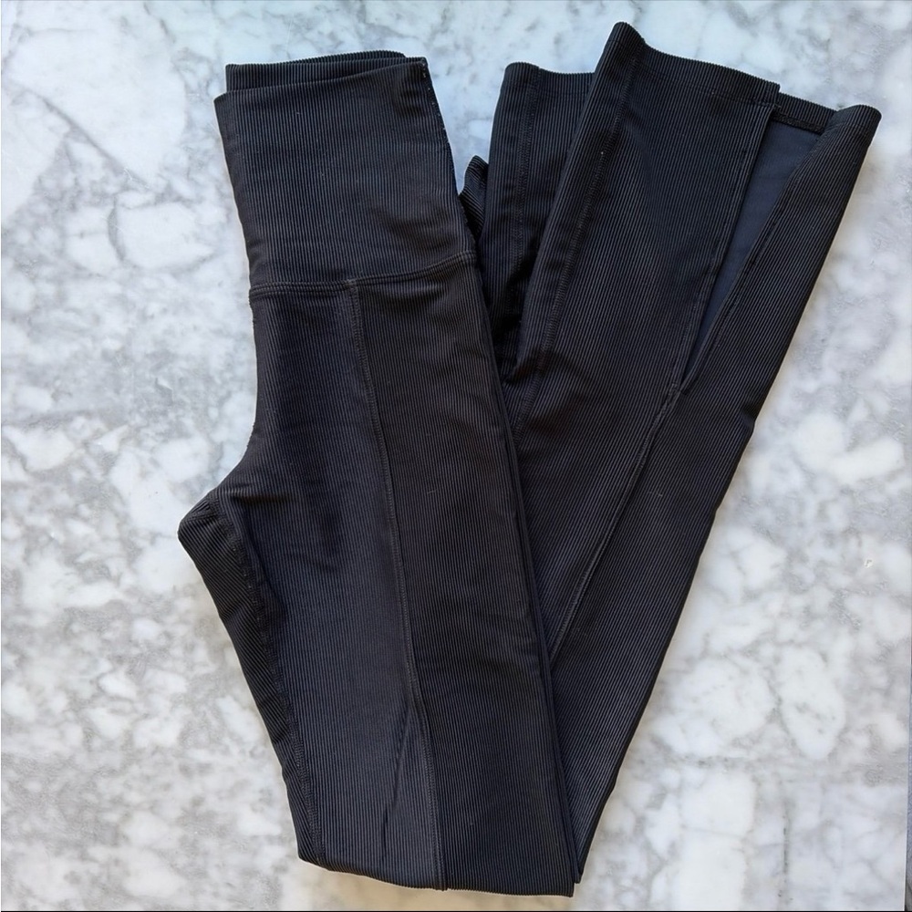 Beach Riot black leggings with flare and front slits - XS
